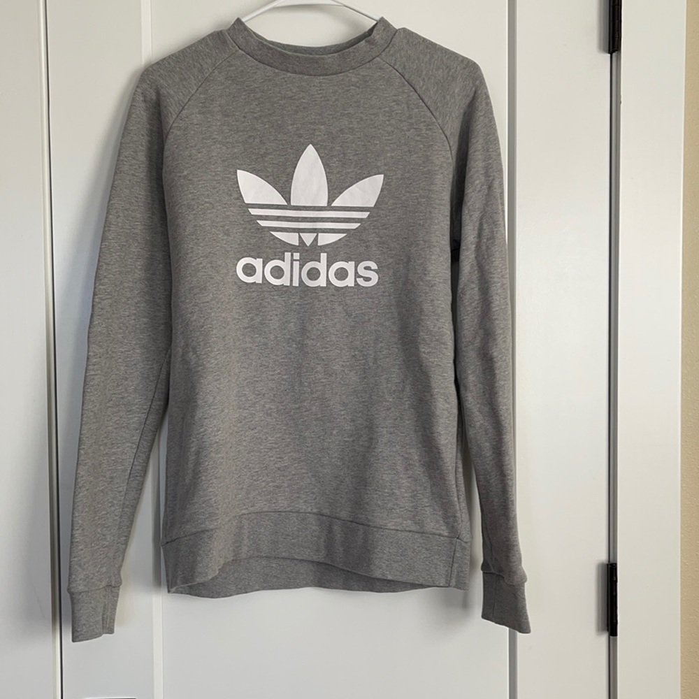 EUC ADIDAS sweatshirt